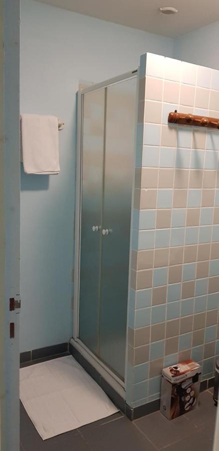 Bed and Breakfast Bleu Bonheur Dennevy Экстерьер фото
