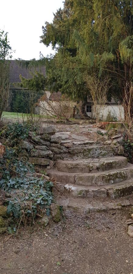 Bed and Breakfast Bleu Bonheur Dennevy Экстерьер фото