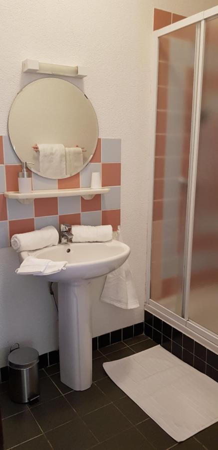 Bed and Breakfast Bleu Bonheur Dennevy Экстерьер фото