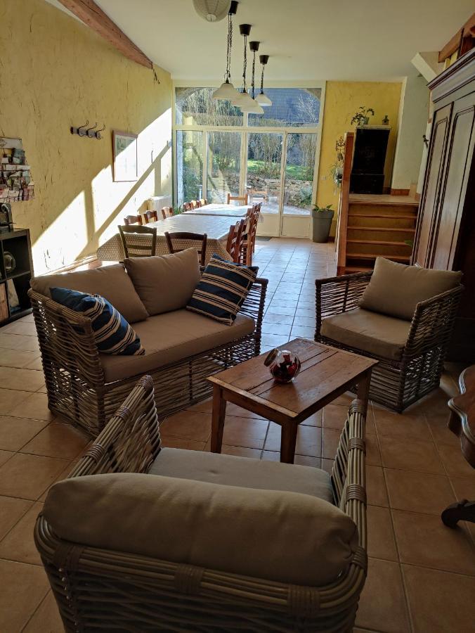 Bed and Breakfast Bleu Bonheur Dennevy Экстерьер фото