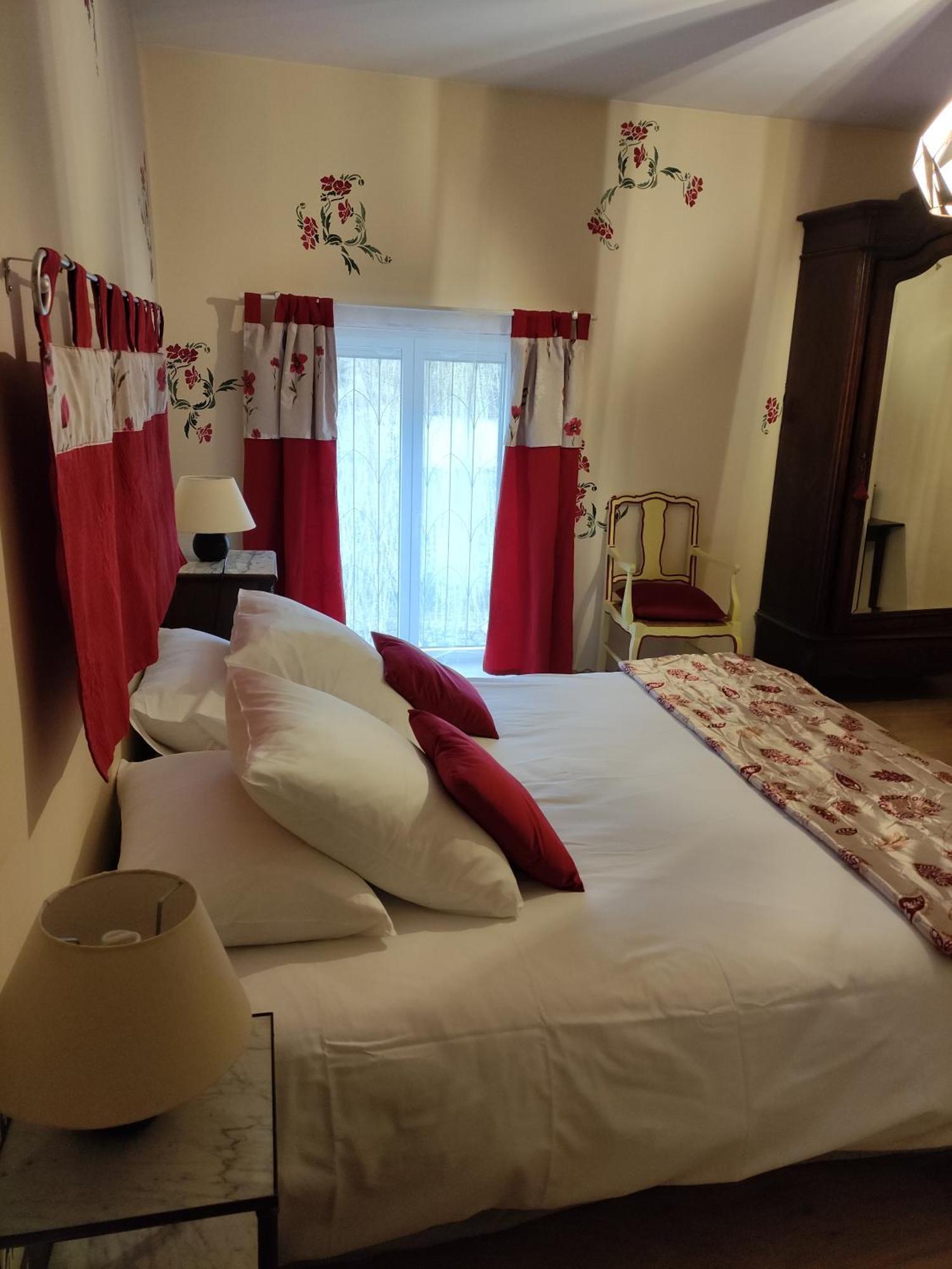 Bed and Breakfast Bleu Bonheur Dennevy Номер фото